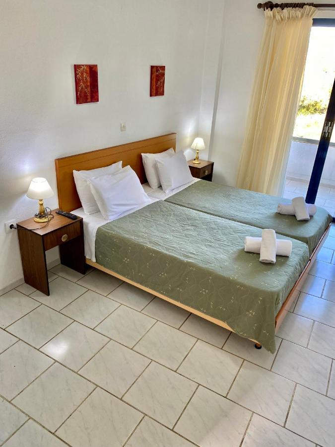 Cretan Sun Aparthotel Adelianos Kampos Exterior photo