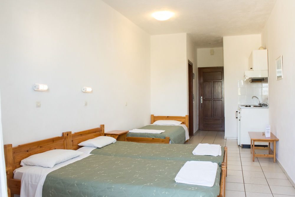 Cretan Sun Aparthotel Adelianos Kampos Exterior photo