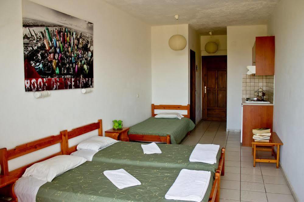 Cretan Sun Aparthotel Adelianos Kampos Exterior photo