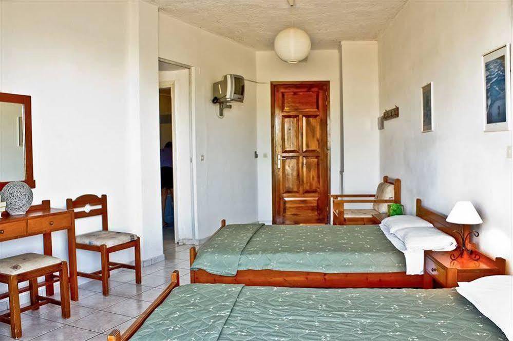 Cretan Sun Aparthotel Adelianos Kampos Exterior photo